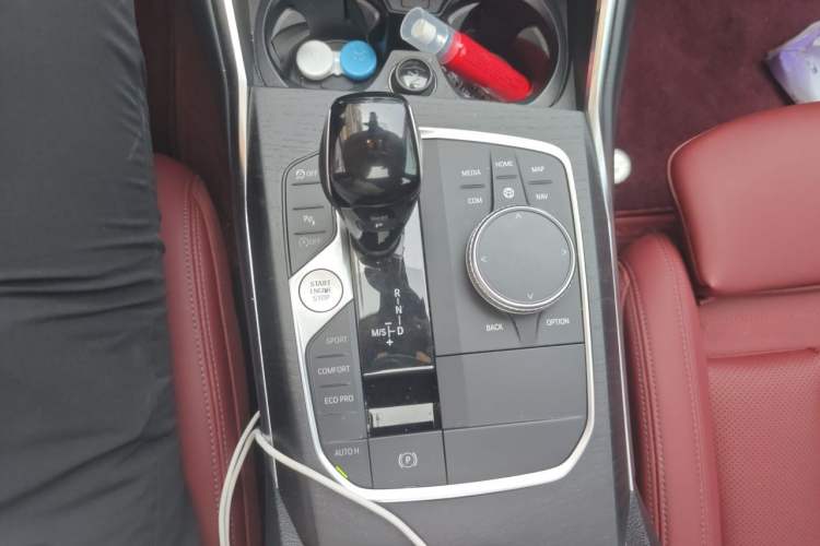 Used BMW 3 Series 2022 325i M Sport Package Gear Lever