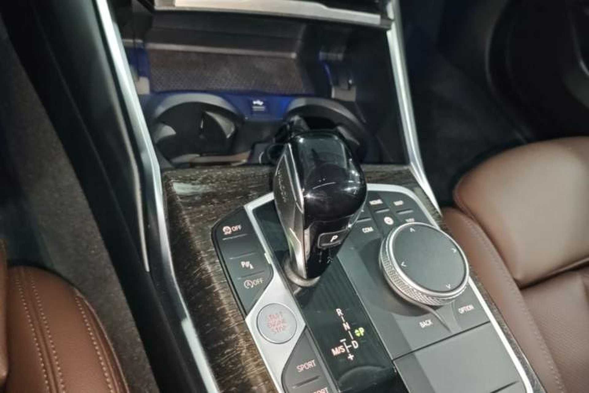 Used BMW 3 Series 2022 325Li M Sport Package Gear Lever