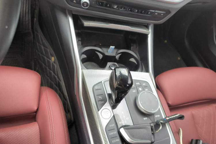 Used BMW 3 Series 2022 325Li M Sport Night Edition Package Gear Lever