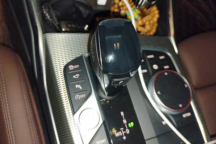 Used BMW 3 Series 2022 325Li M Sport Night Edition Package Gear Lever