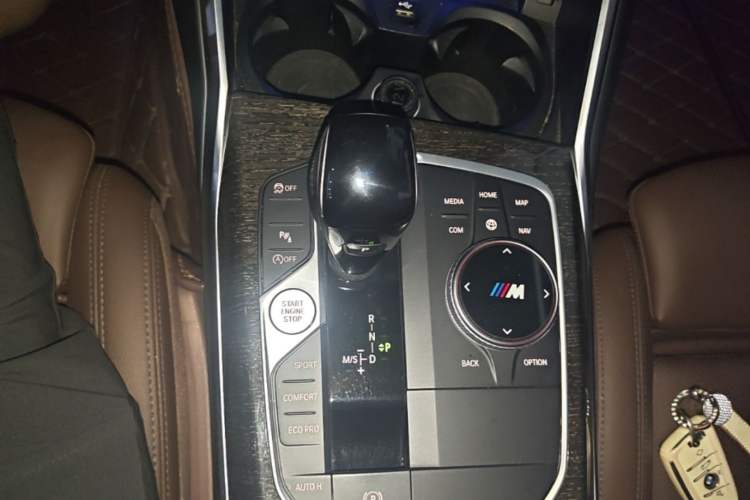 Used BMW 3 Series 2022 325Li M Sport Package Gear Lever
