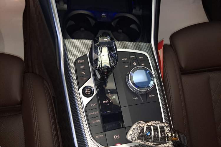 Used BMW 3 Series 2022 Restyled 325Li M Sport Night Edition Package Gear Lever