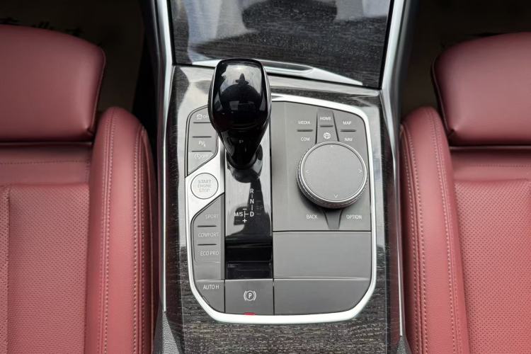 Used BMW 3 Series 2022 325Li M Sport Package Gear Lever