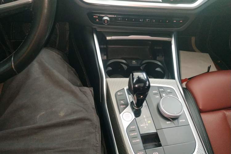 Used BMW 3 Series 2022 325i M Sport Night Edition Package Gear Lever