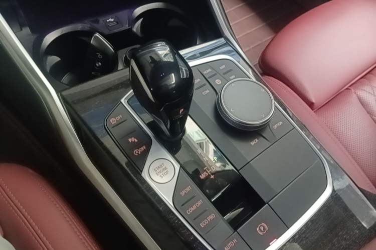 Used BMW 3 Series 2022 Updated 325Li M Sport Package Gear Lever