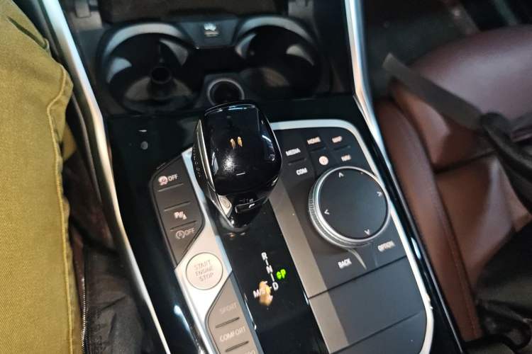 Used BMW 3 Series 2022 320Li M Sport Package Gear Lever