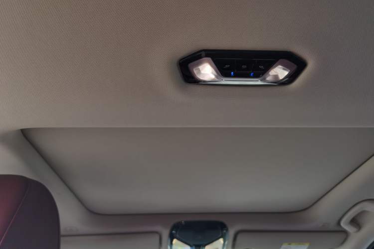 Used BMW 3 Series 2022 Updated 325i M Sport Package Headliner