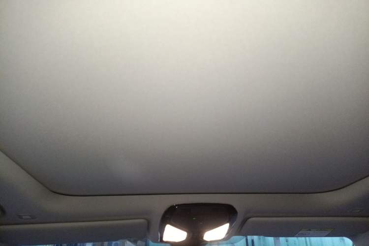 Used BMW 3 Series 2022 Restyled 325Li M Sport Night Edition Package Headliner