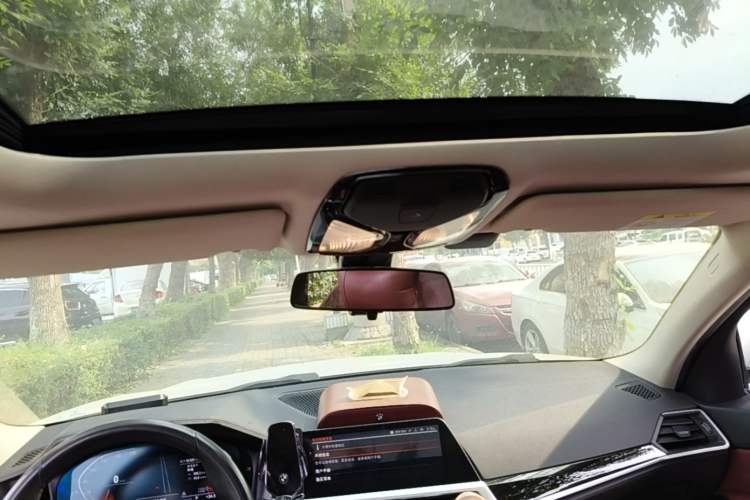 Used BMW 3 Series 2022 320Li M Sport Package Headliner