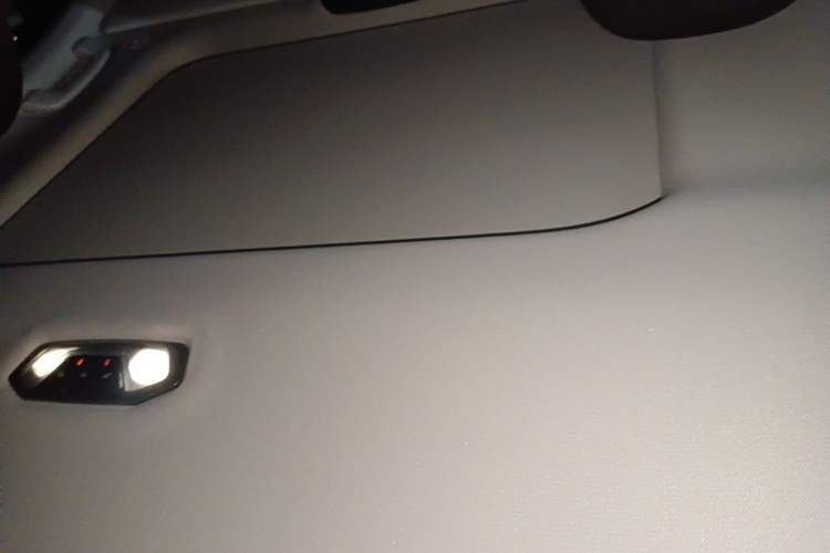 Used BMW 3 Series 2022 320i Sport Package Headliner