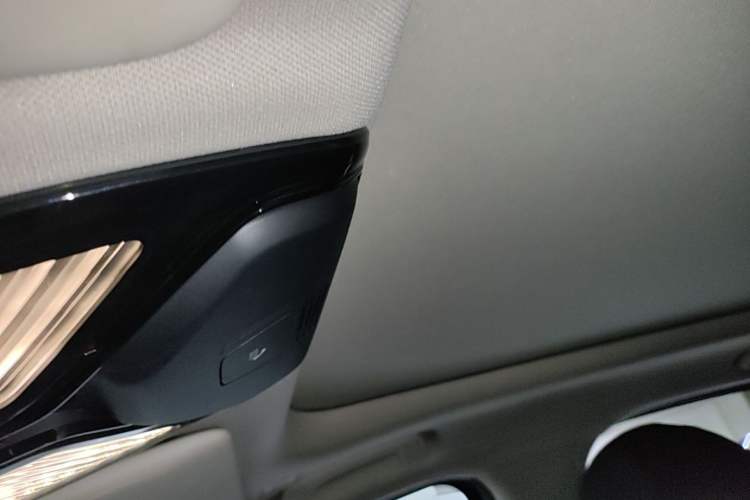 Used BMW 3 Series 2022 Restyled 320Li M Sport Package Headliner