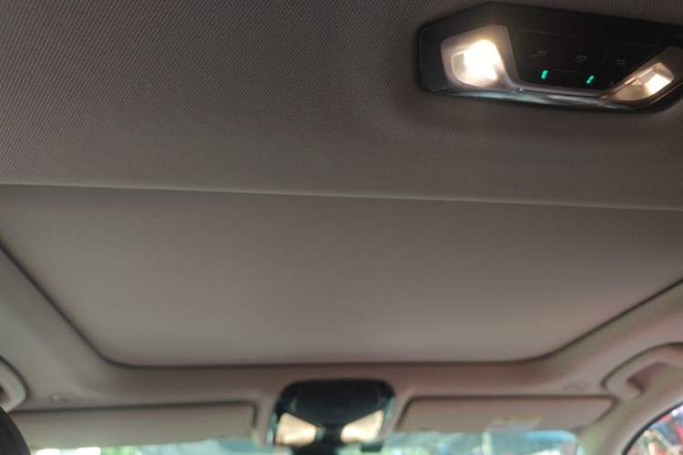Used BMW 3 Series 2022 325i M Sport Night Edition Package Headliner