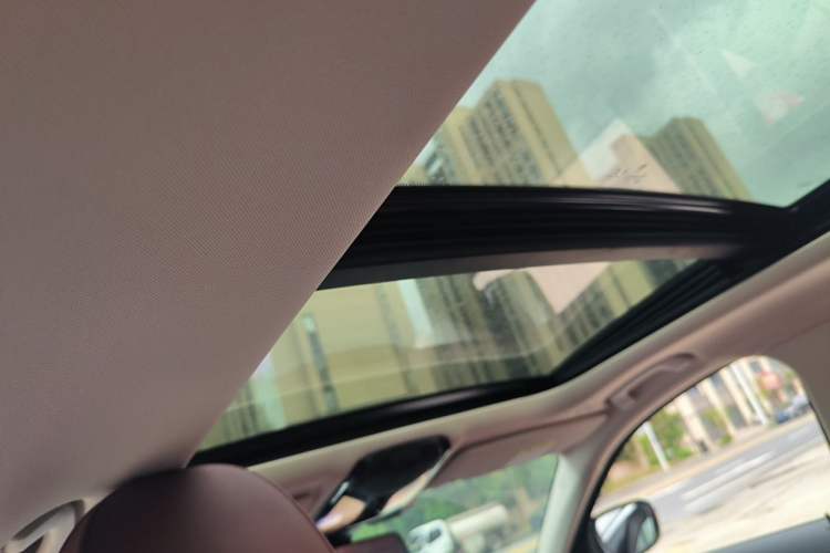 Used BMW 3 Series 2022 325Li M Sport Package Headliner