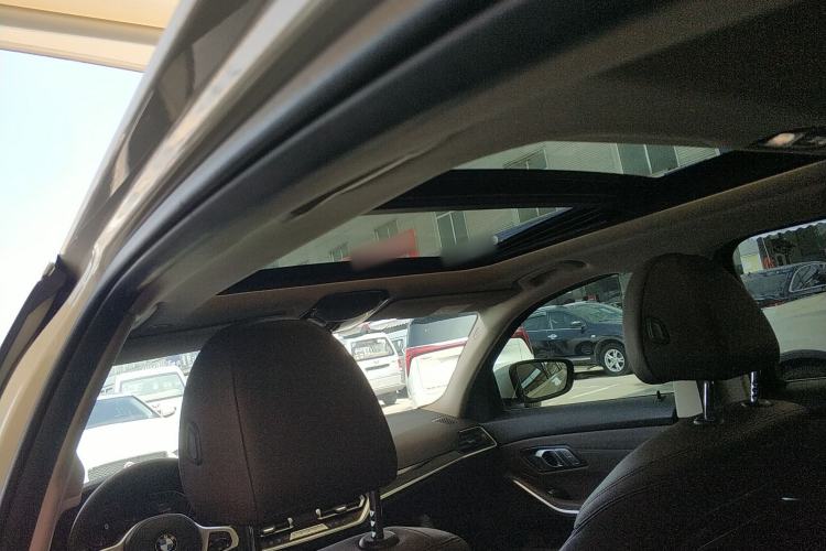 Used BMW 3 Series 2022 320Li M Sport Package Headliner