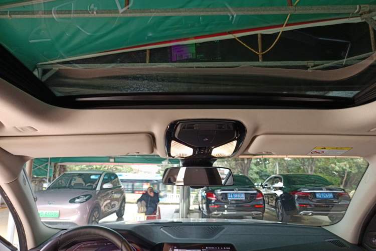 Used BMW 3 Series 2022 325Li M Sport Night Edition Package Headliner