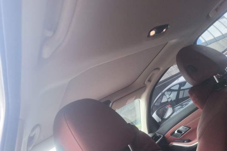 Used BMW 3 Series 2022 Updated 325i M Sport Package Headliner