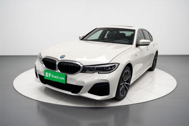 Ojetý BMW 3 Series 2022 325Li M Sport Package