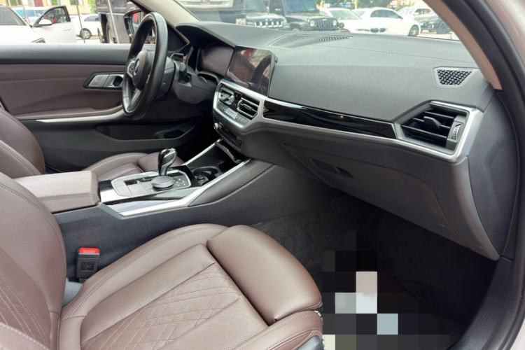 Used BMW 3 Series 2022 320Li M Sport Package Interior 1