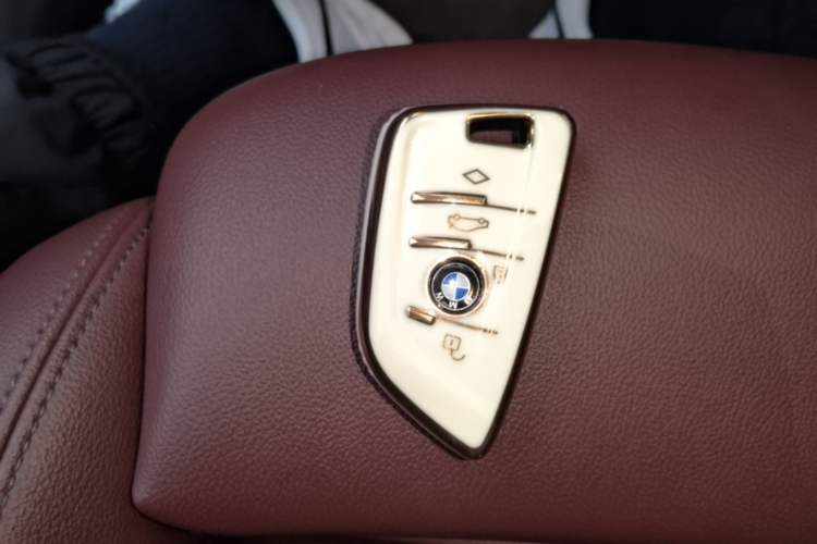 Used BMW 3 Series 2022 325Li M Sport Night Edition Package Interior 1