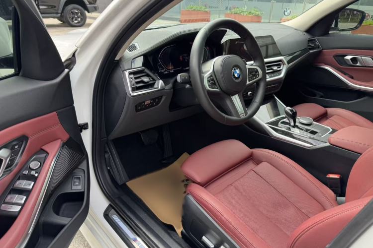 Used BMW 3 Series 2022 325Li M Sport Package Interior 1