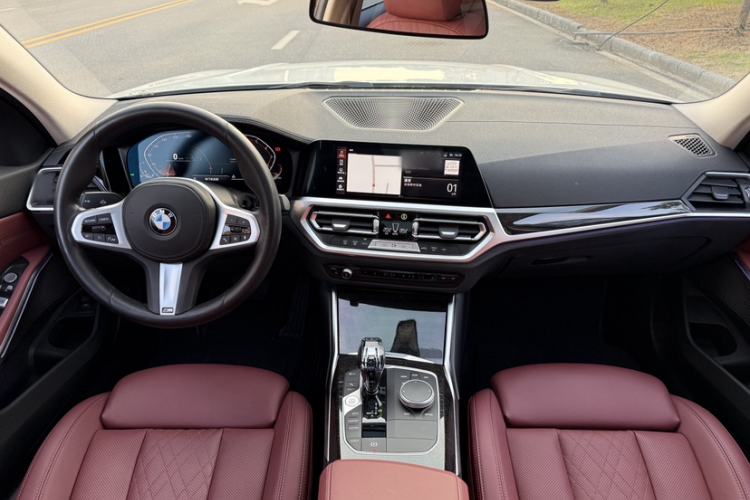 Used BMW 3 Series 2022 Updated 325Li M Sport Package Interior 1