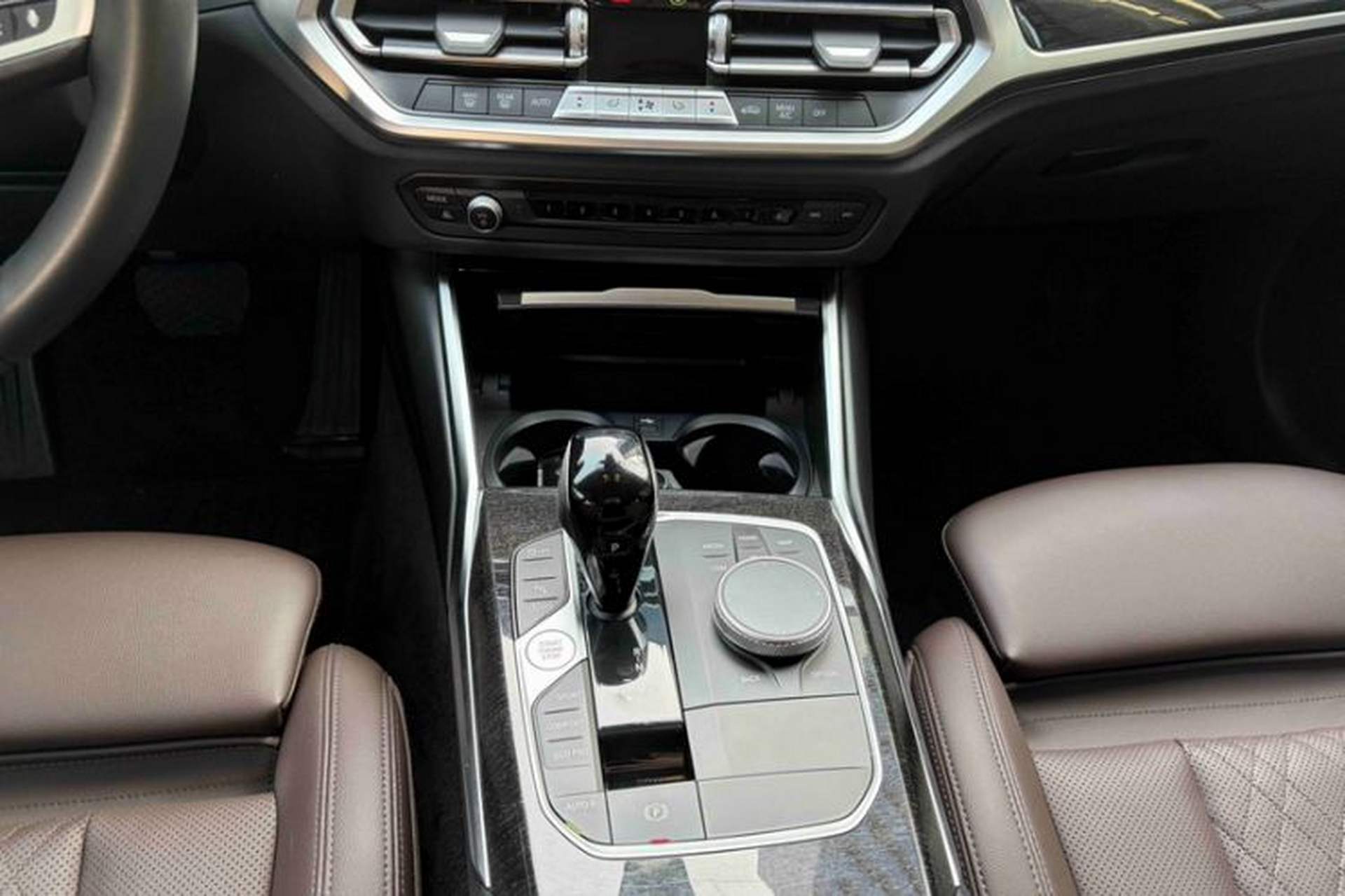 Used BMW 3 Series 2022 325Li M Sport Package Interior 10