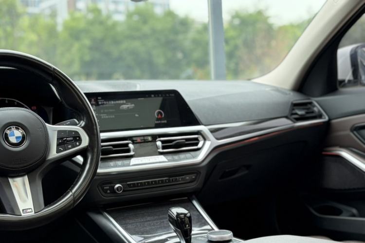 Used BMW 3 Series 2022 325Li M Sport Package Interior 11