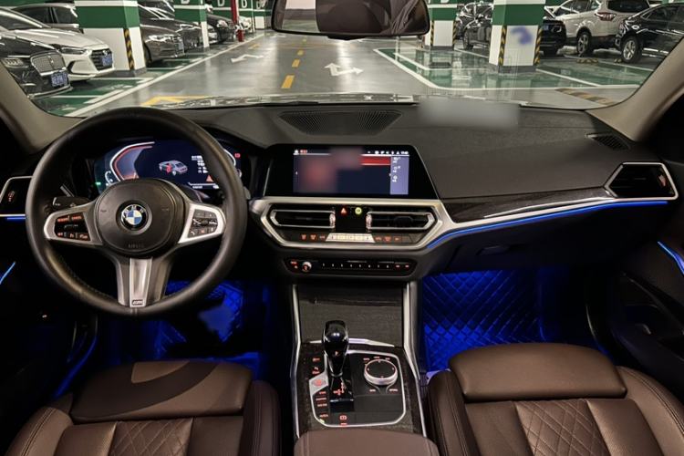 Used BMW 3 Series 2022 325Li M Sport Package Interior 2