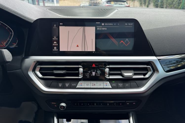Used BMW 3 Series 2022 320Li M Sport Package Interior 2