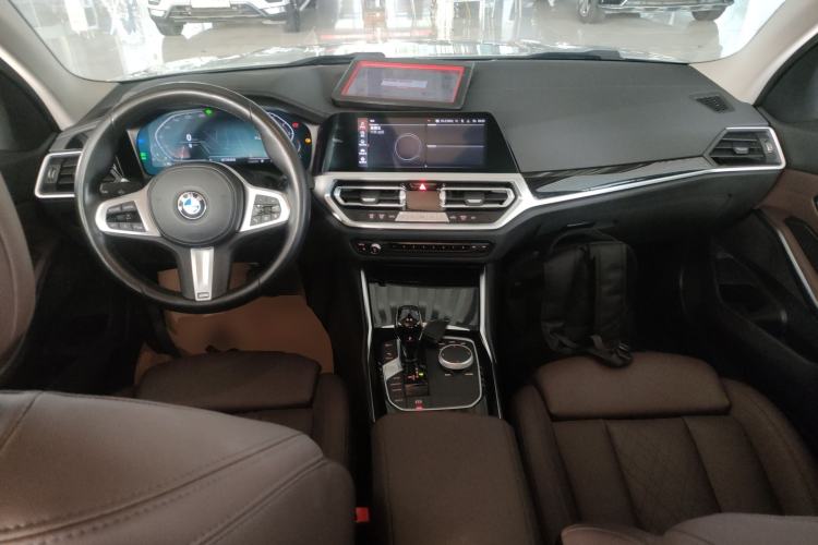Used BMW 3 Series 2022 320Li M Sport Package Interior 2