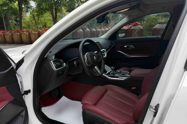 Used BMW 3 Series 2022 320Li M Sport Package Interior 2