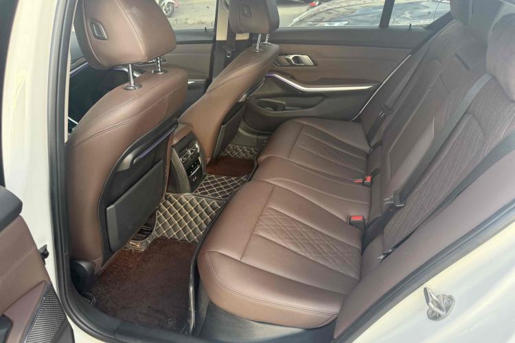 Used BMW 3 Series 2022 Updated 325Li M Sport Package Interior 2