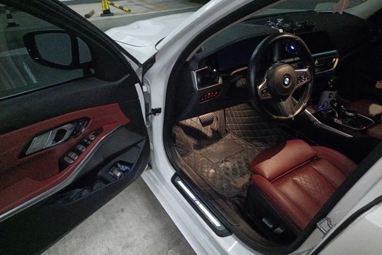 Used BMW 3 Series 2022 320Li M Sport Package Interior 3