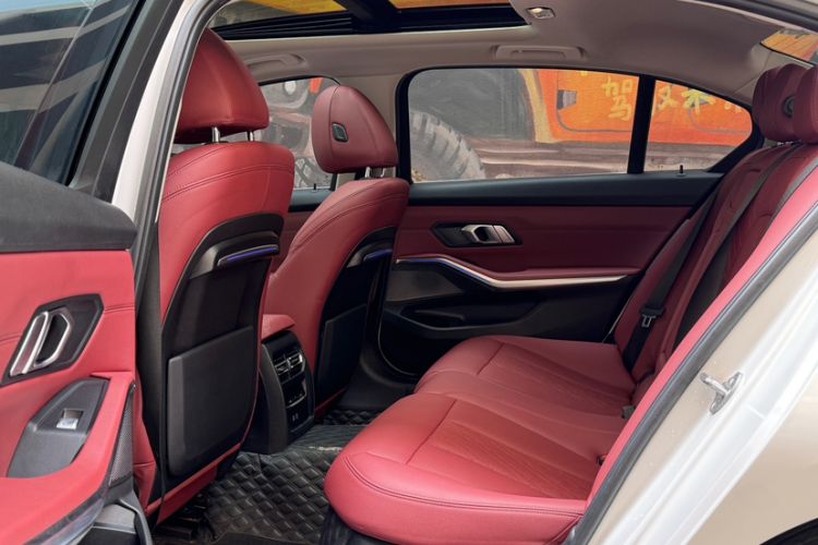 Used BMW 3 Series 2022 325Li M Sport Package Interior 3