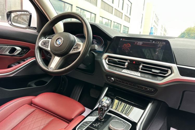 Used BMW 3 Series 2022 320Li M Sport Package Interior 3