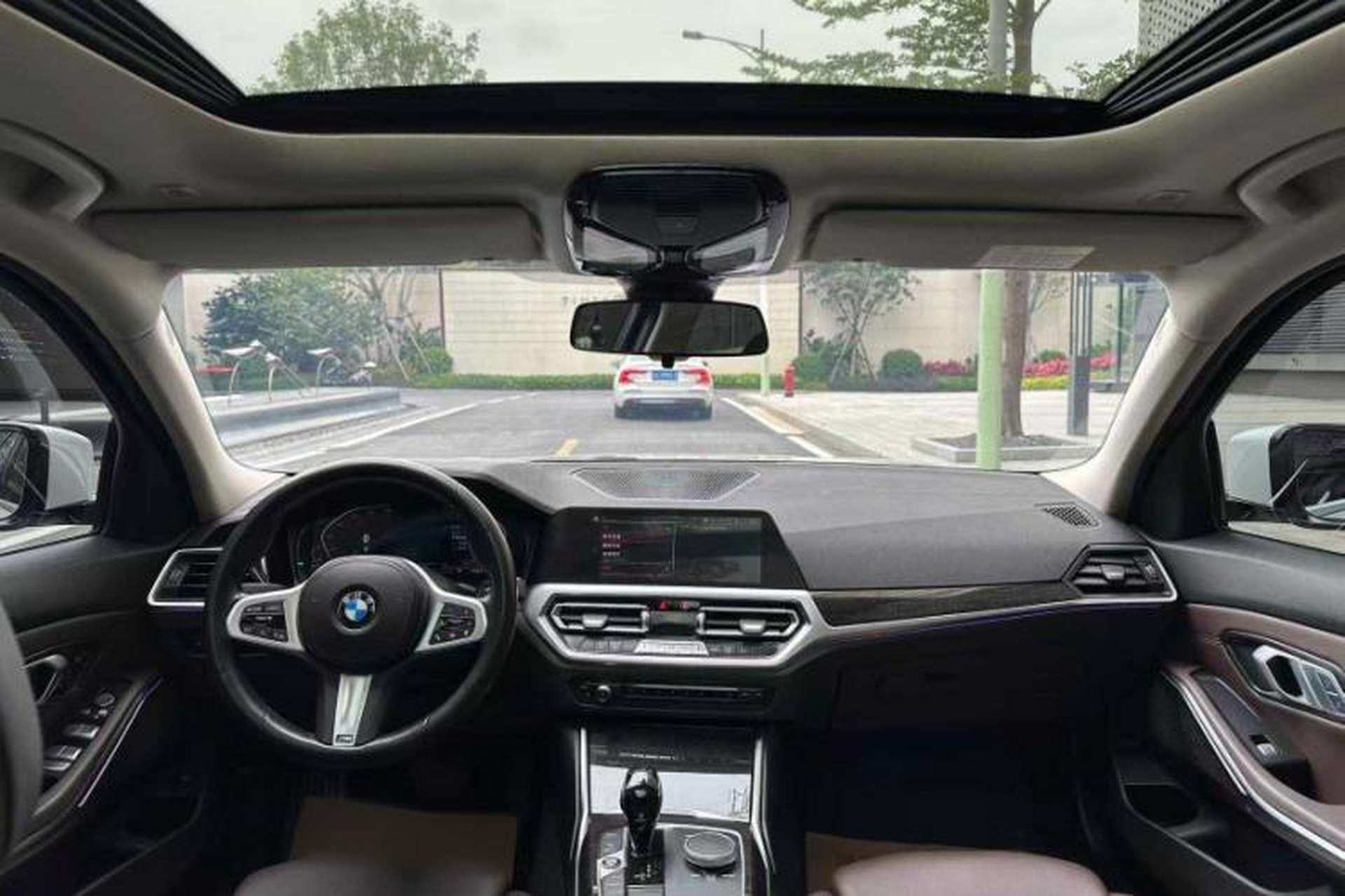 Used BMW 3 Series 2022 325Li M Sport Package Interior 3