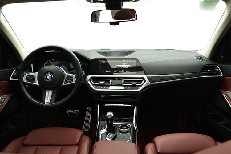 Used BMW 3 Series 2022 320Li M Sport Package Interior 4