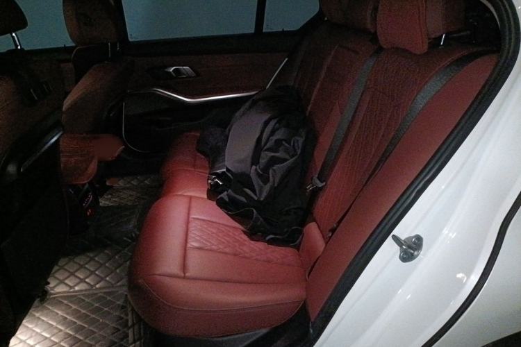 Used BMW 3 Series 2022 320Li M Sport Package Interior 4