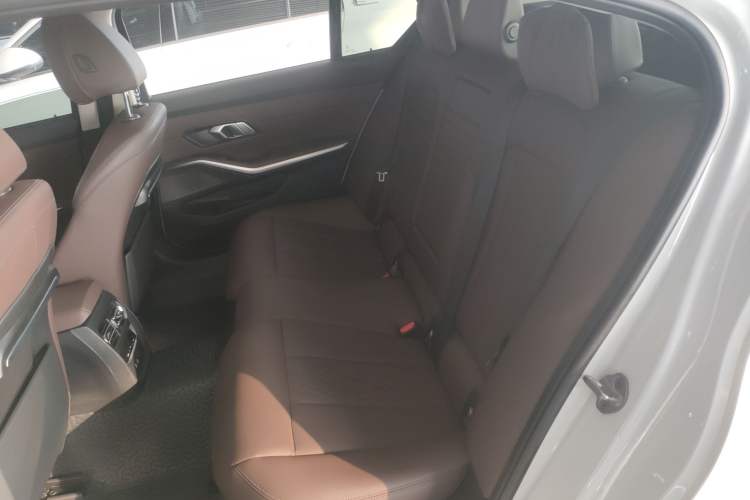 Used BMW 3 Series 2022 320Li M Sport Package Interior 4