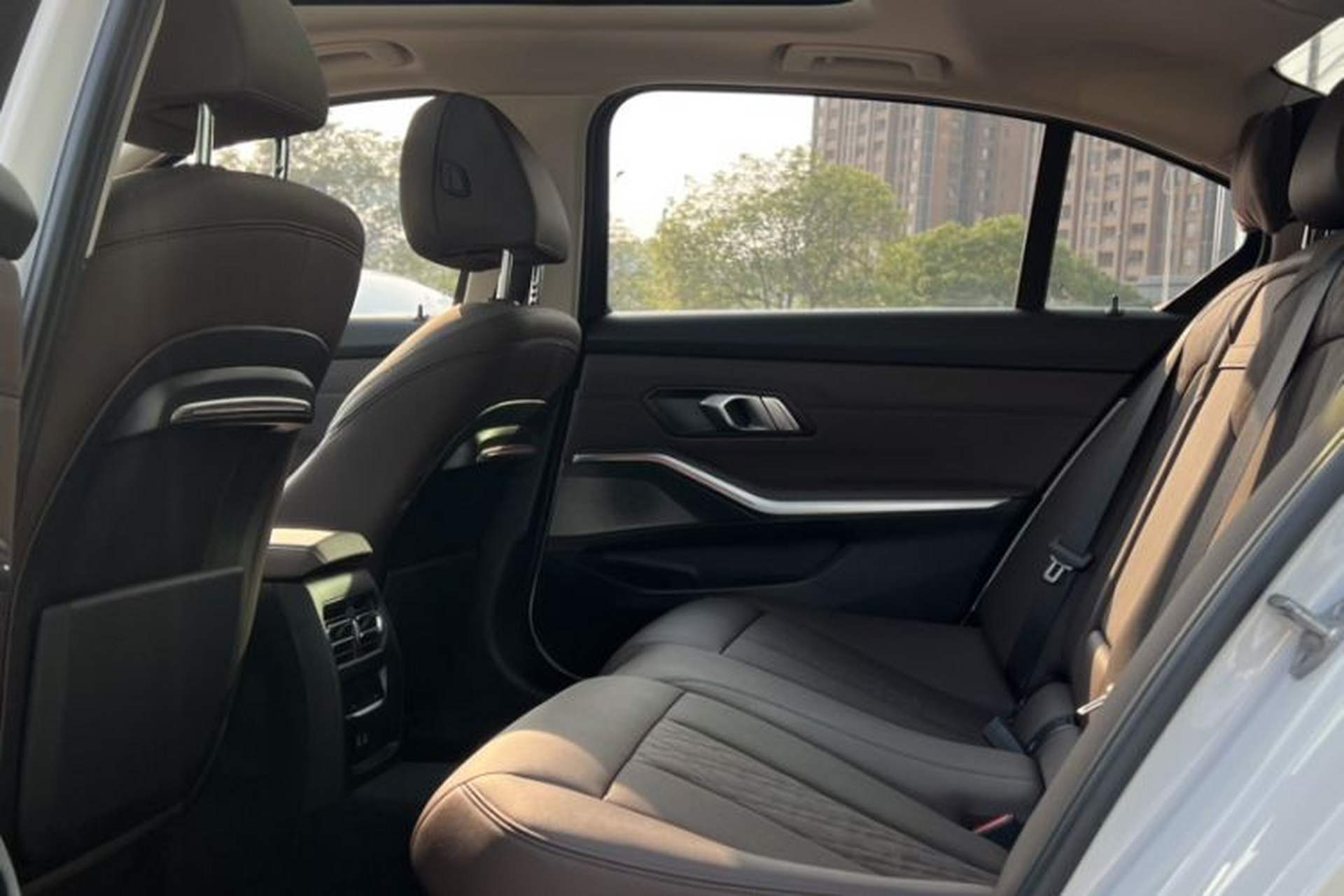 Used BMW 3 Series 2022 Updated 325Li M Sport Package Interior 4