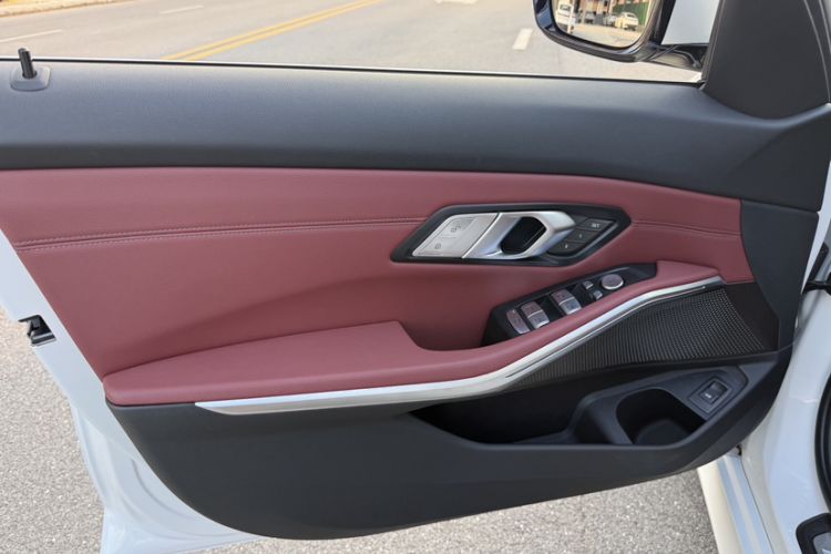 Used BMW 3 Series 2022 Updated 325Li M Sport Package Interior 6