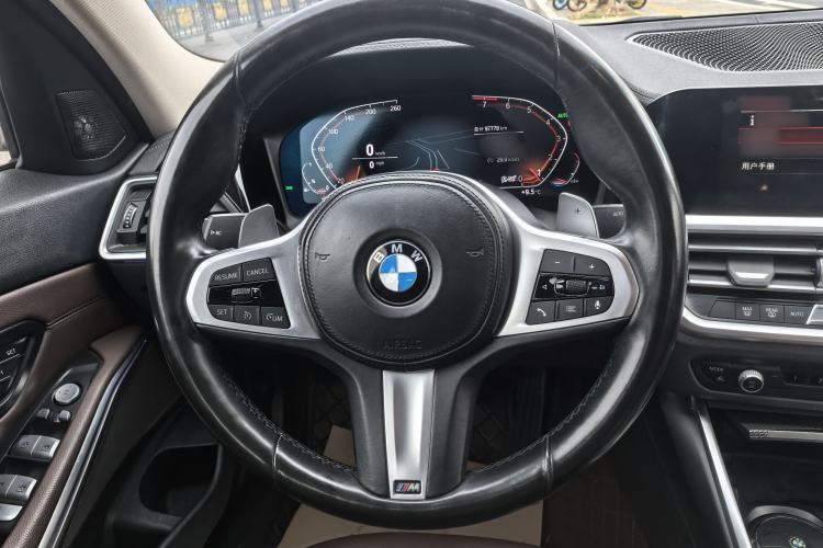 Used BMW 3 Series 2022 Revised 325i M Sport Night Edition Package Interior 7