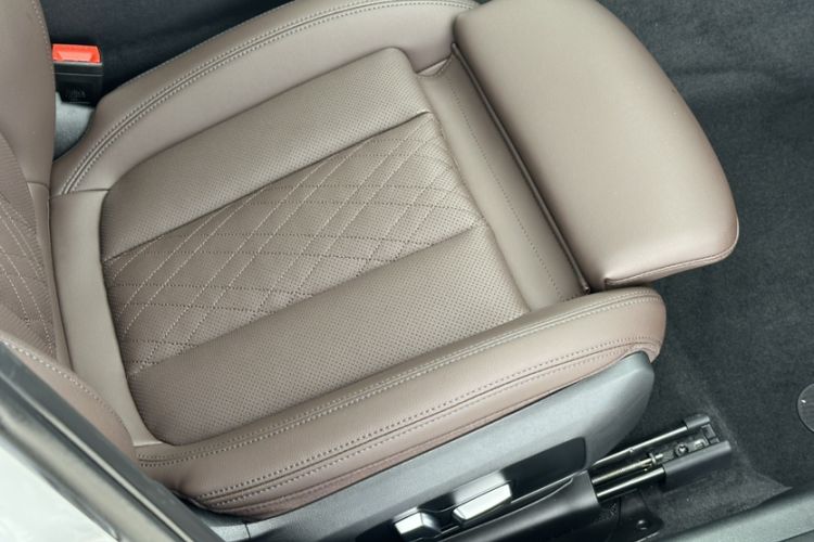 Used BMW 3 Series 2022 Restyled 325Li M Sport Night Edition Package Interior 7