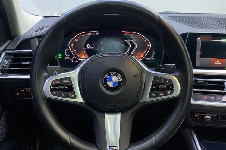 Used BMW 3 Series 2022 320Li M Sport Package Interior 8
