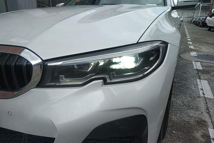 Used BMW 3 Series 2022 325i M Sport Package Left Front Headlight