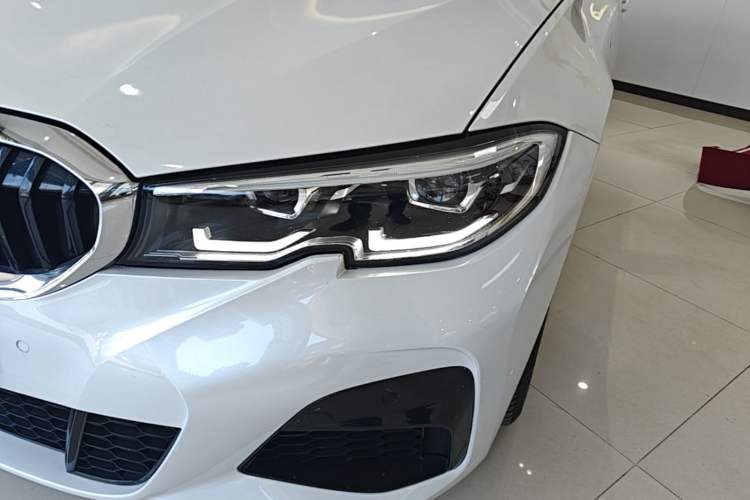 Used BMW 3 Series 2022 Restyled 320Li M Sport Package Left Front Headlight