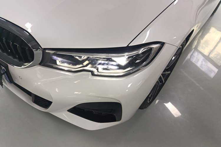 Used BMW 3 Series 2022 325Li M Sport Package Left Front Headlight