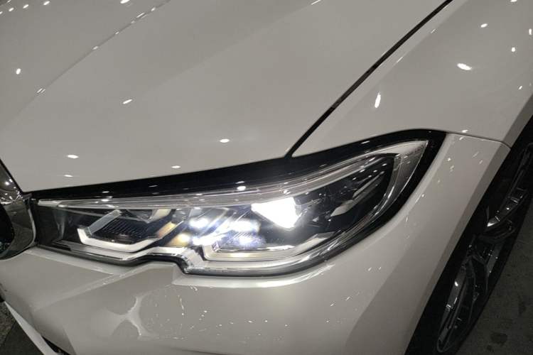 Used BMW 3 Series 2022 325Li M Sport Package Left Front Headlight
