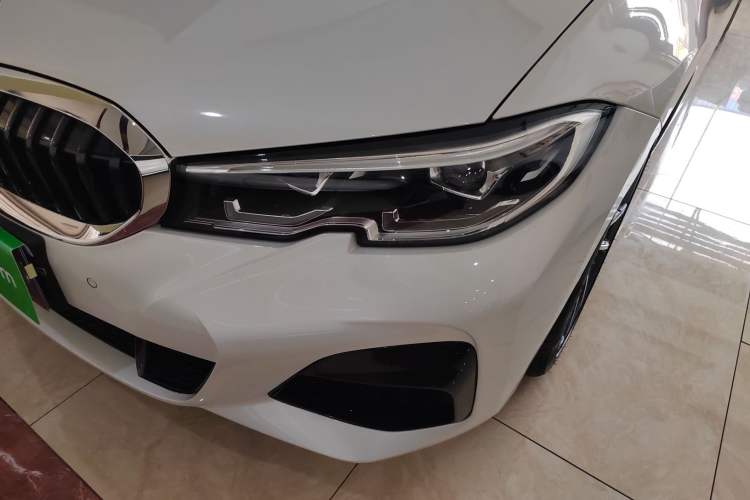 Used BMW 3 Series 2022 325Li M Sport Package Left Front Headlight