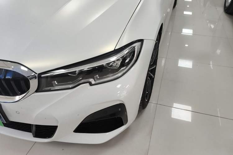 Used BMW 3 Series 2022 325Li M Sport Package Left Front Headlight